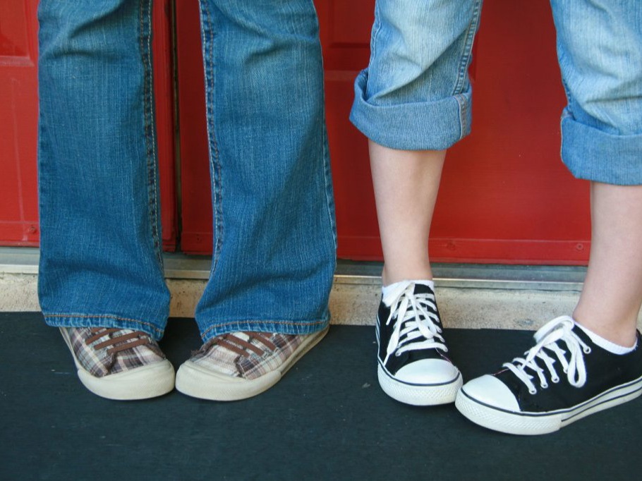 Sneaks image